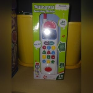Bilingual learning phone